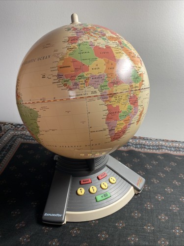 Vintage 1990s geosafari world - 1990s,
