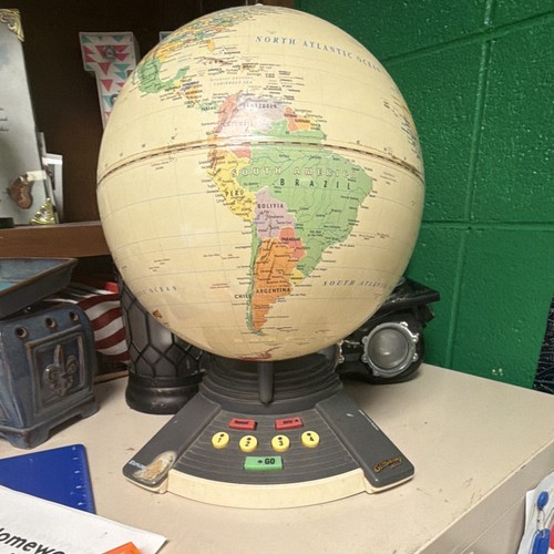 Geosafari interactive talking - interactive,